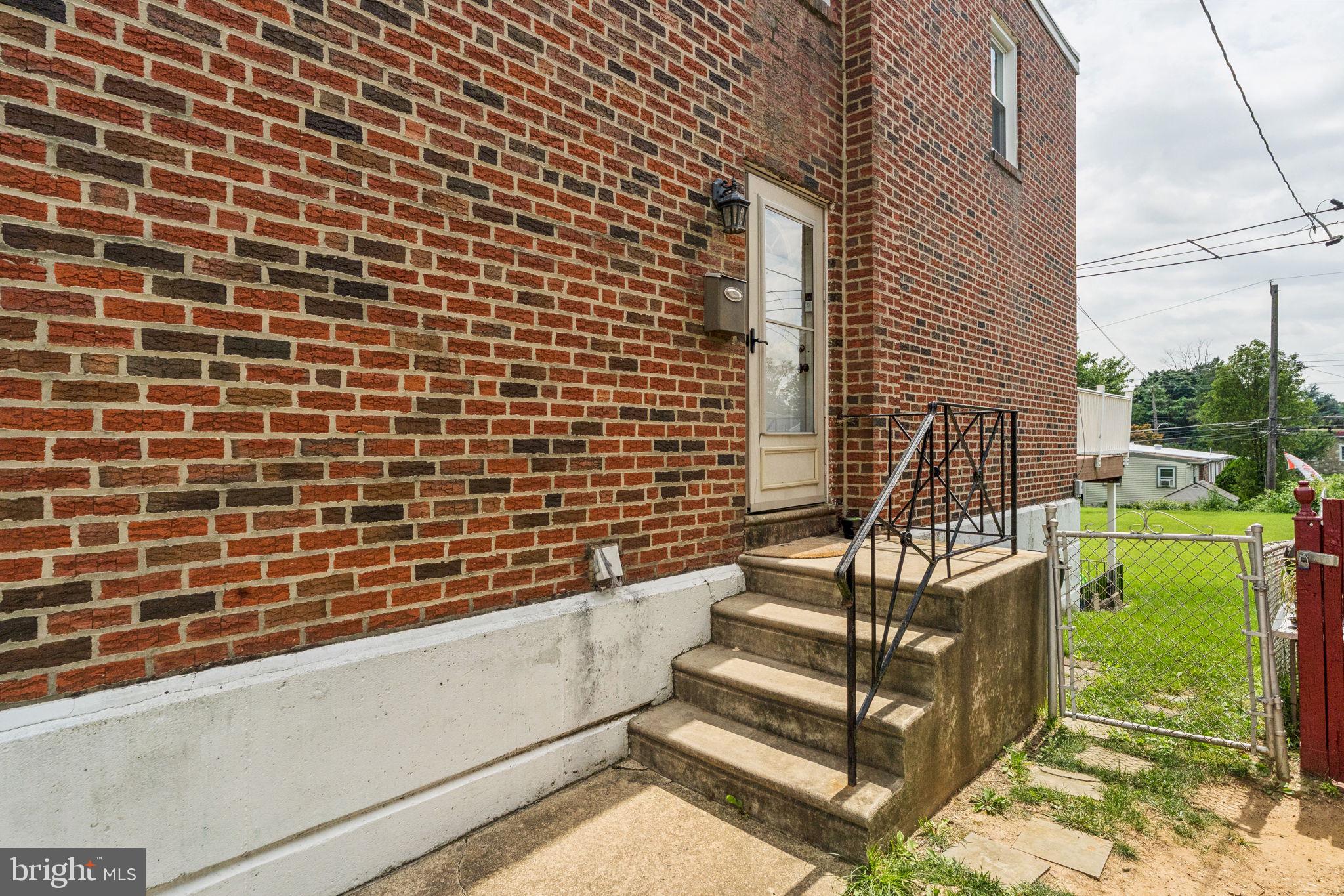 114 HICKORY HILL ROAD