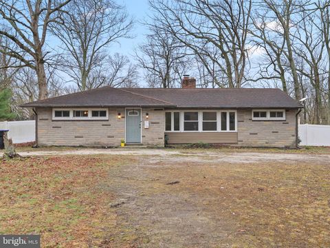 Homes For Sale - 2246 Auburn Avenue<br/> Camden County, ATCO, NJ 08004