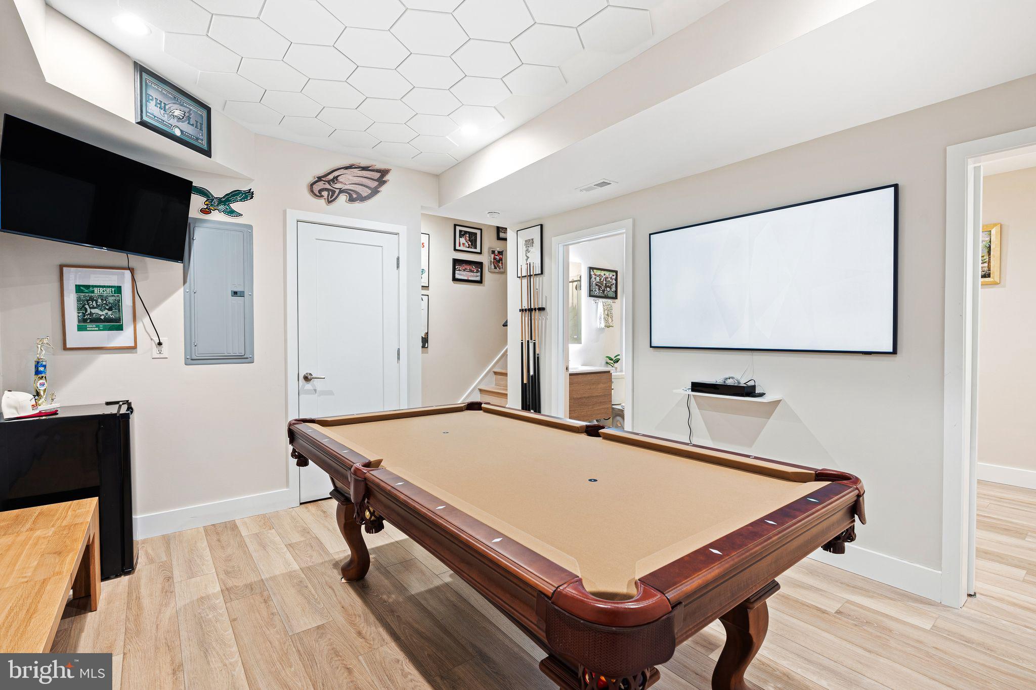 WASHINGTON SQ WEST - Residential