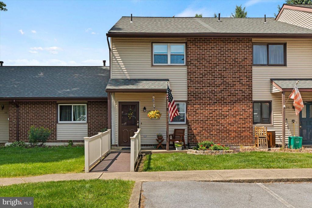 Photo of 343 Greenland Drive, Lancaster, PA 17602 (MLS # PALA2050540)