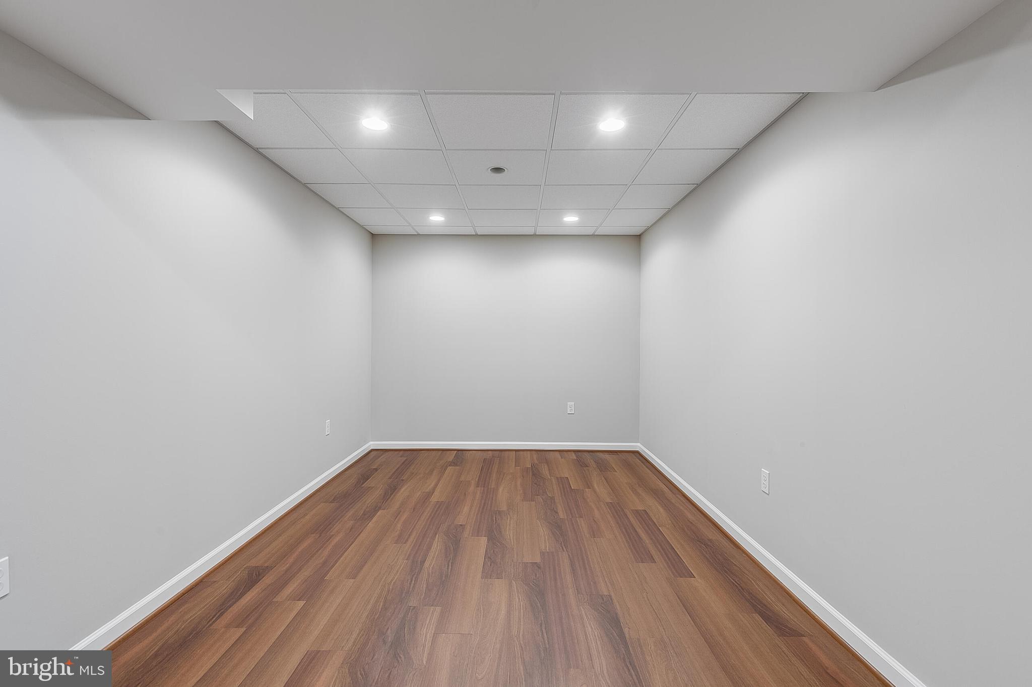 BLACK HILL ESTATES - Residential