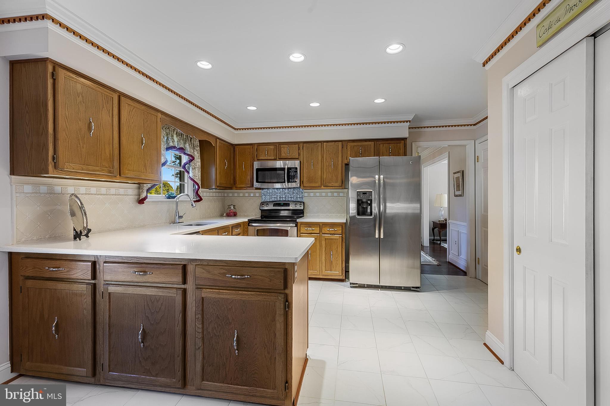 BLACK HILL ESTATES - Residential