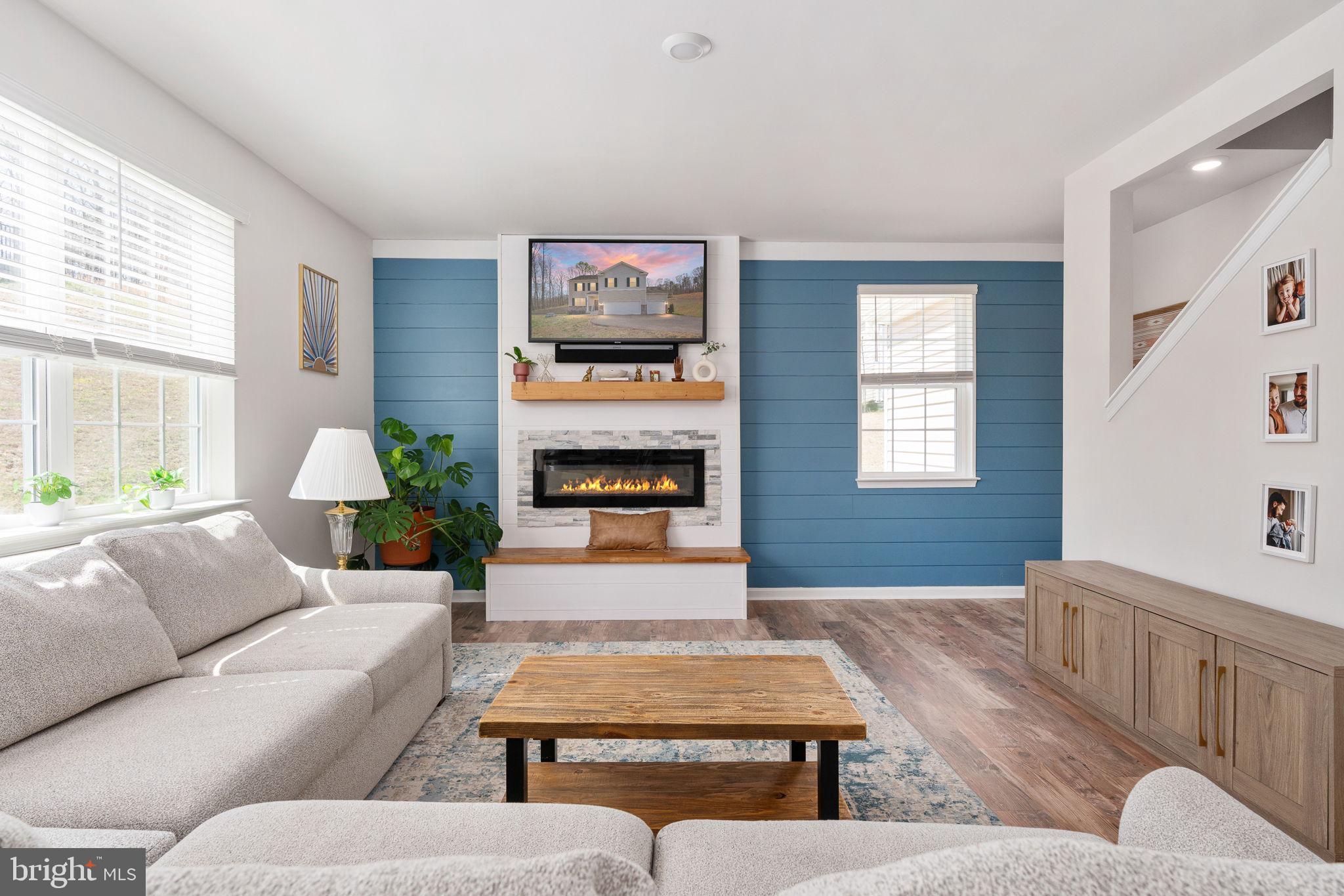 WOOD LANDING ESTATES - Residential