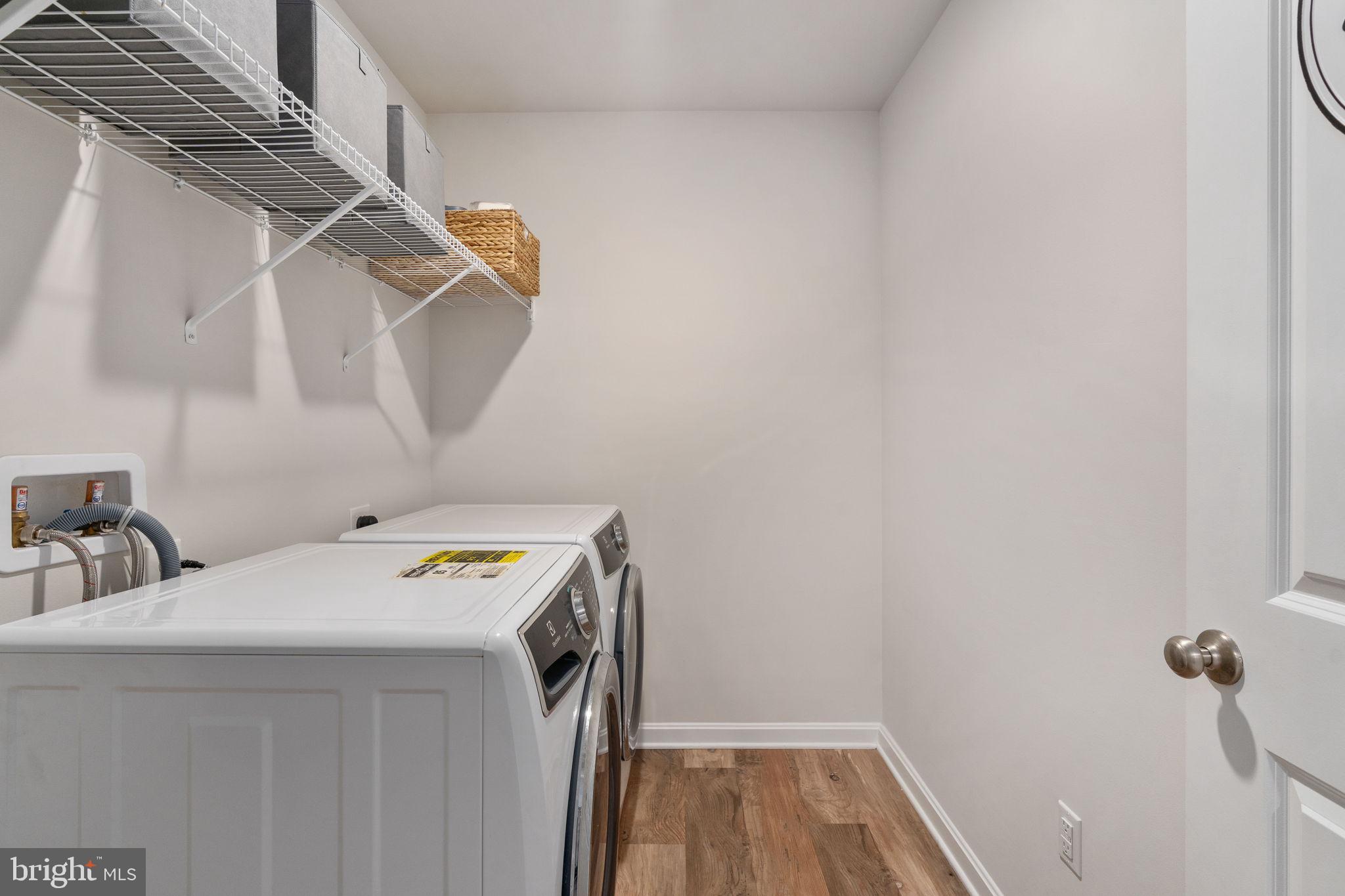 WOOD LANDING ESTATES - Residential