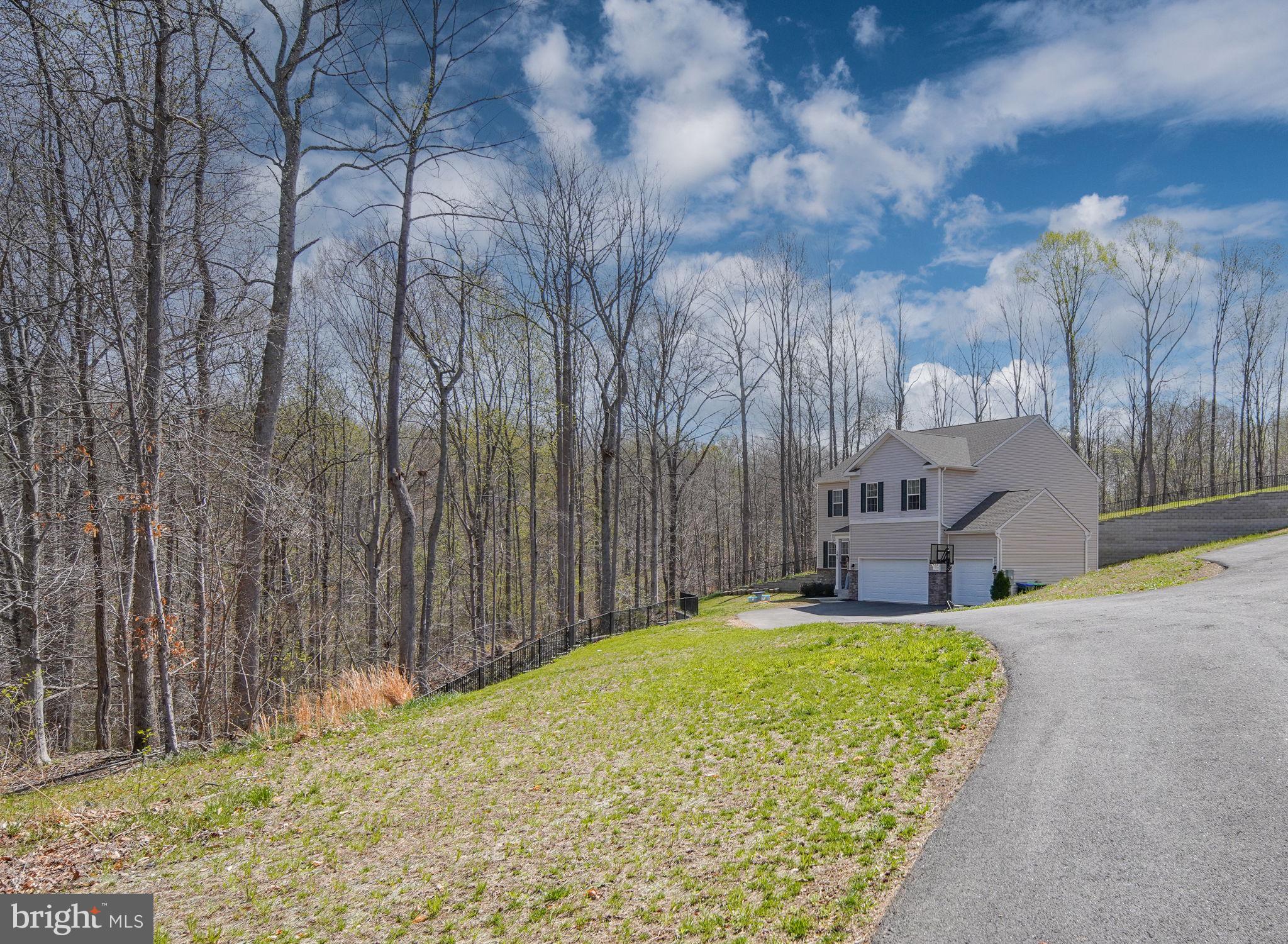 WOOD LANDING ESTATES - Residential