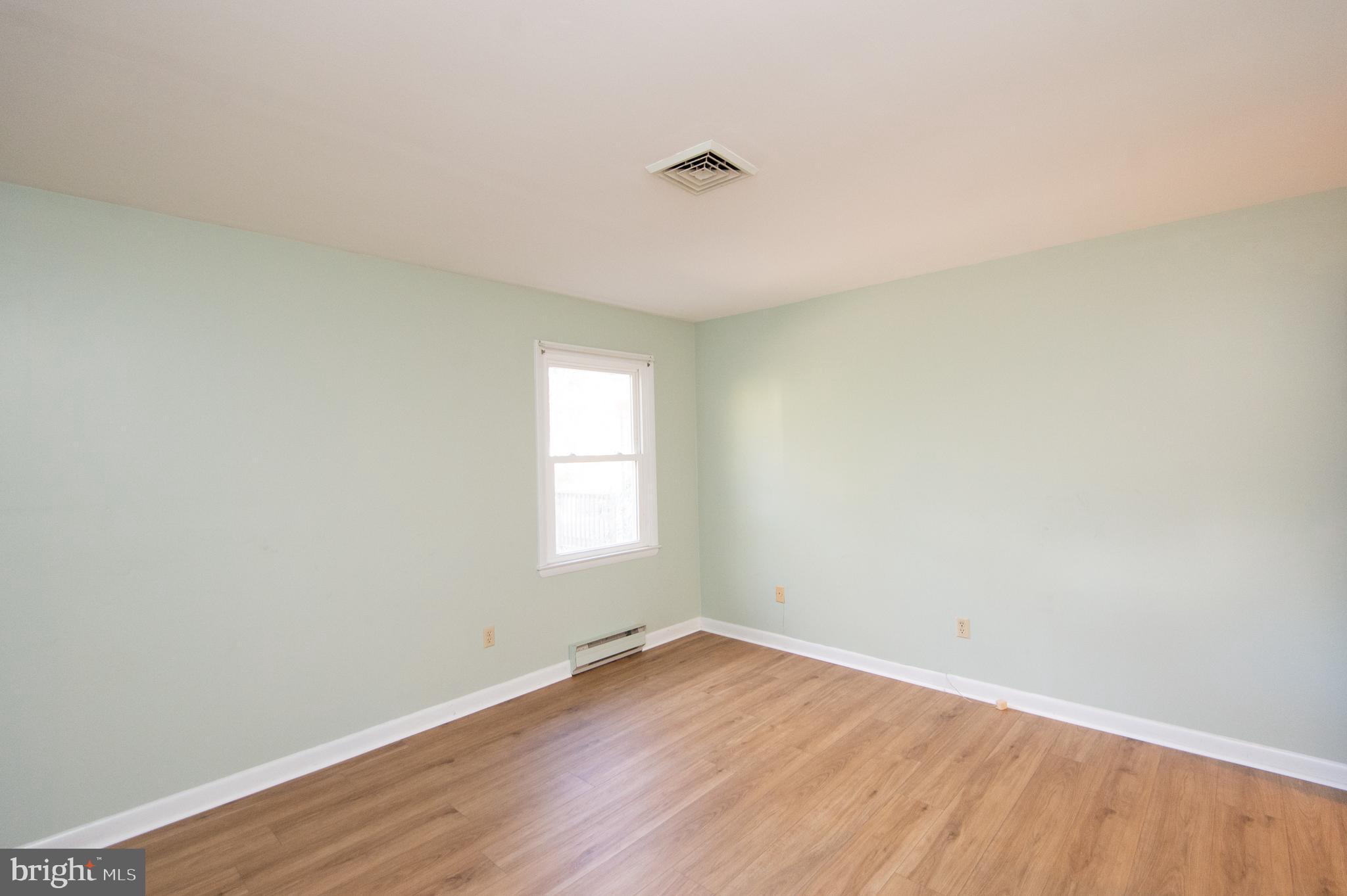 BONNIE BROOK - Residential