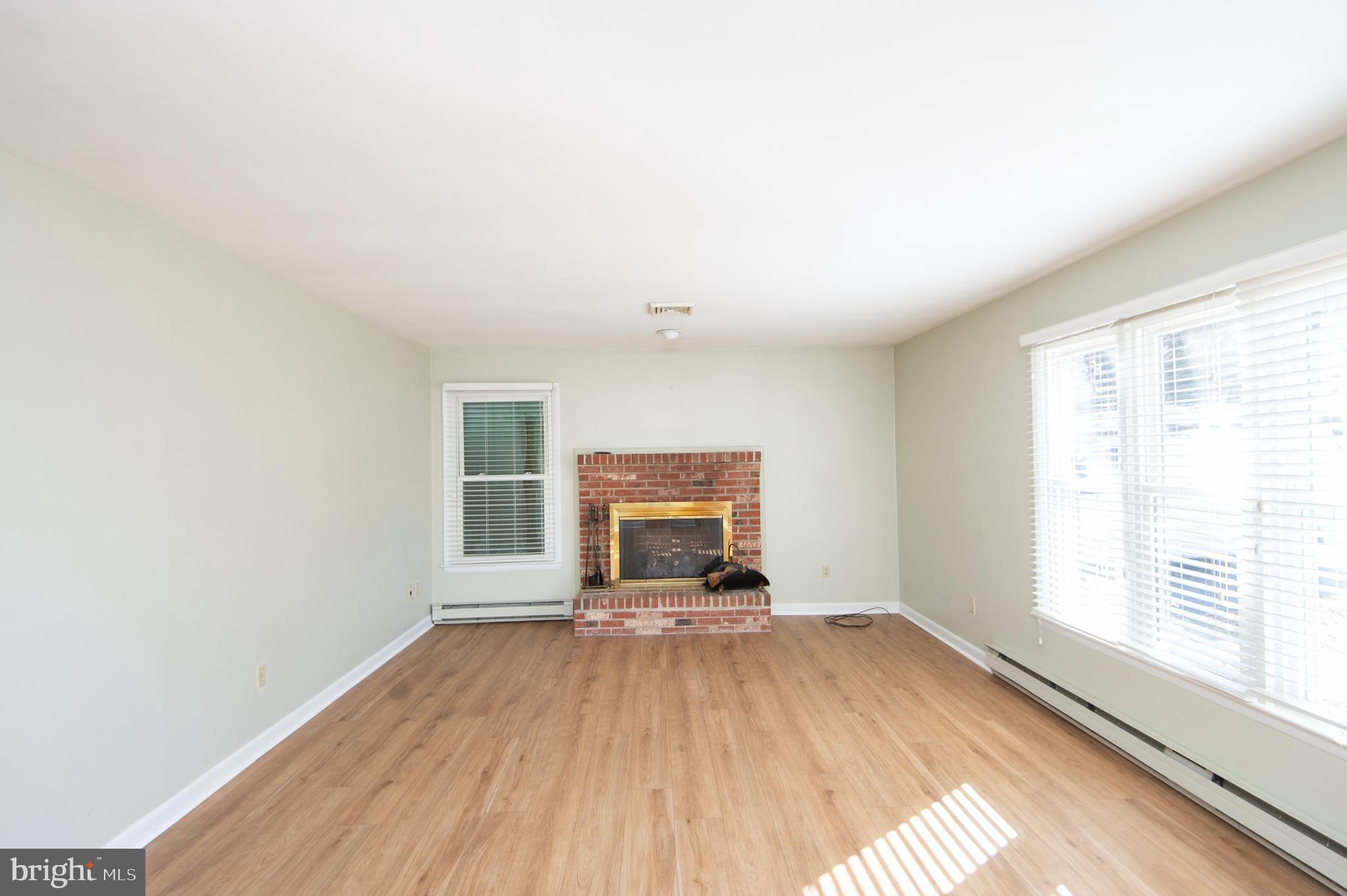 BONNIE BROOK - Residential