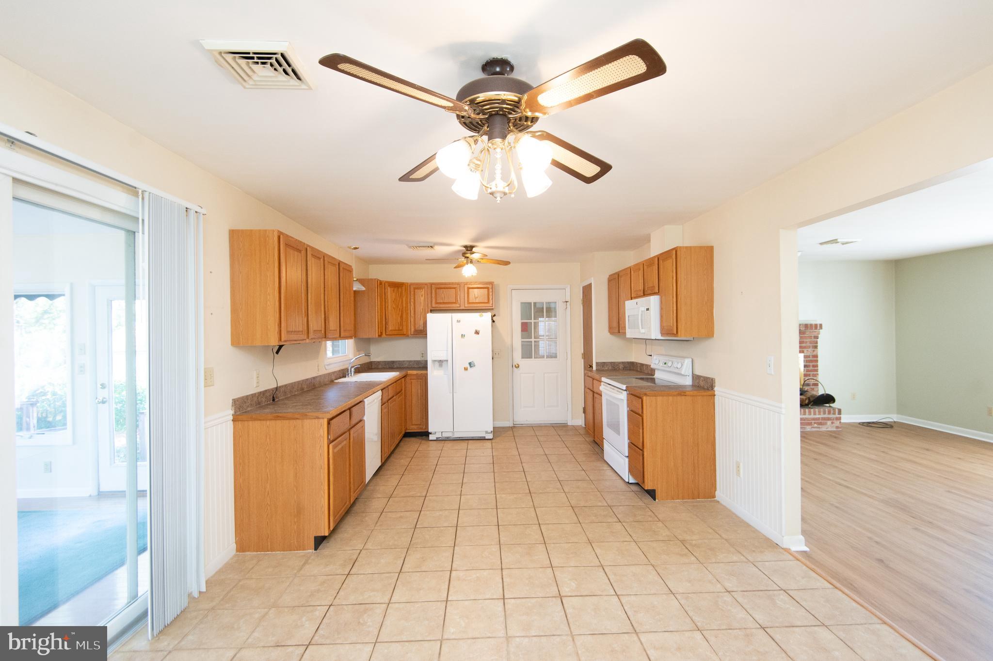 BONNIE BROOK - Residential