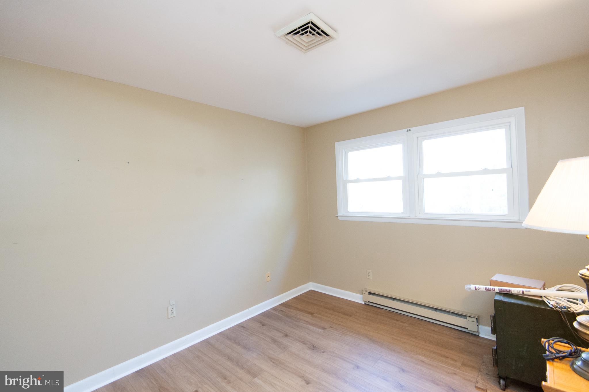 BONNIE BROOK - Residential