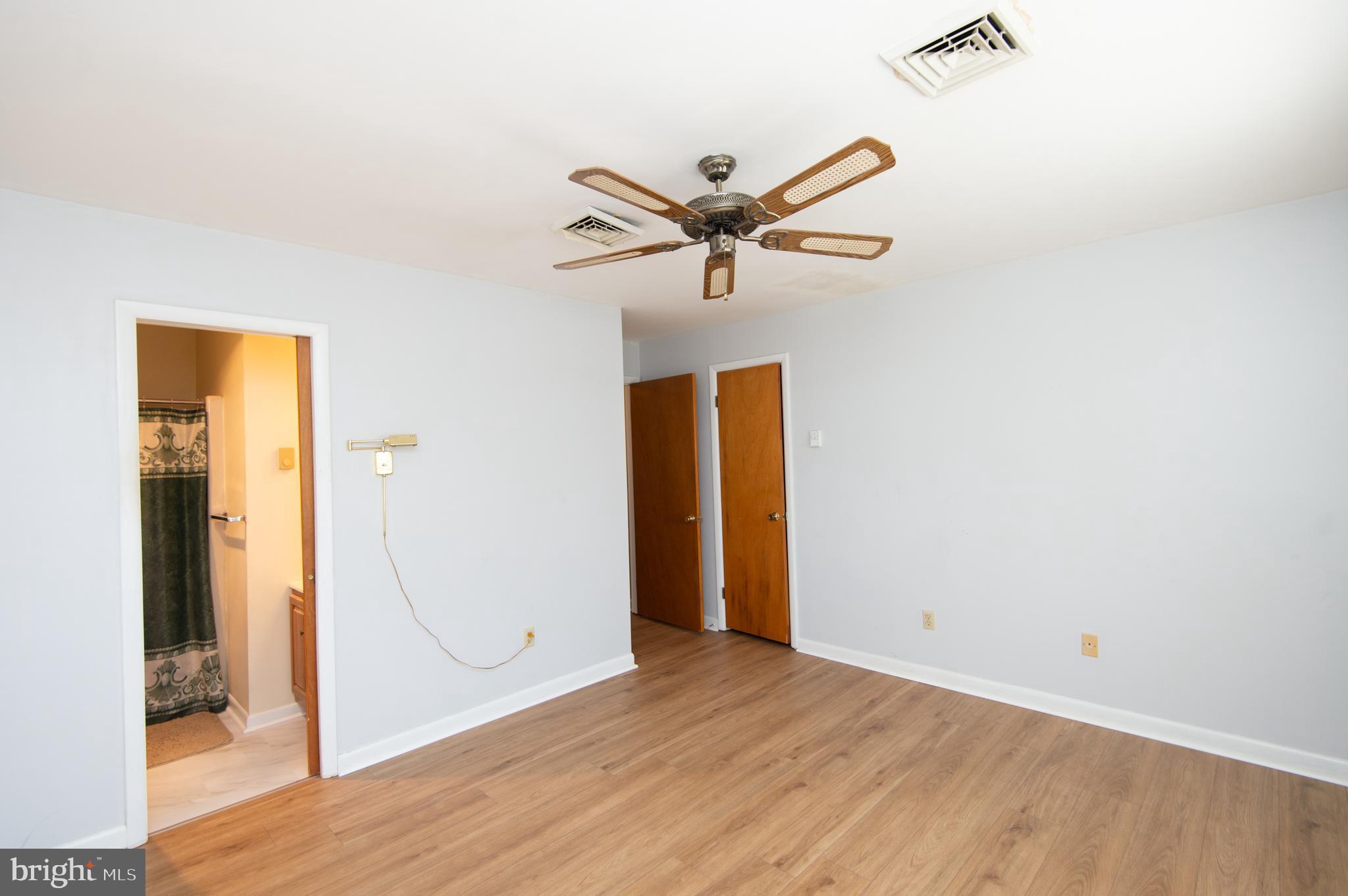 BONNIE BROOK - Residential