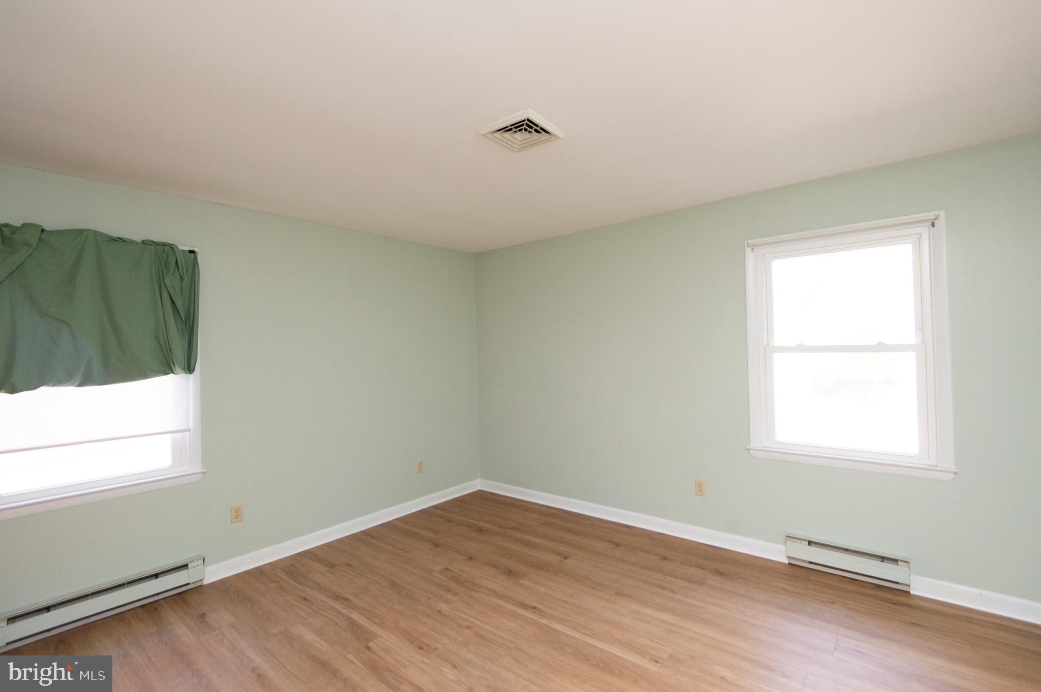 BONNIE BROOK - Residential