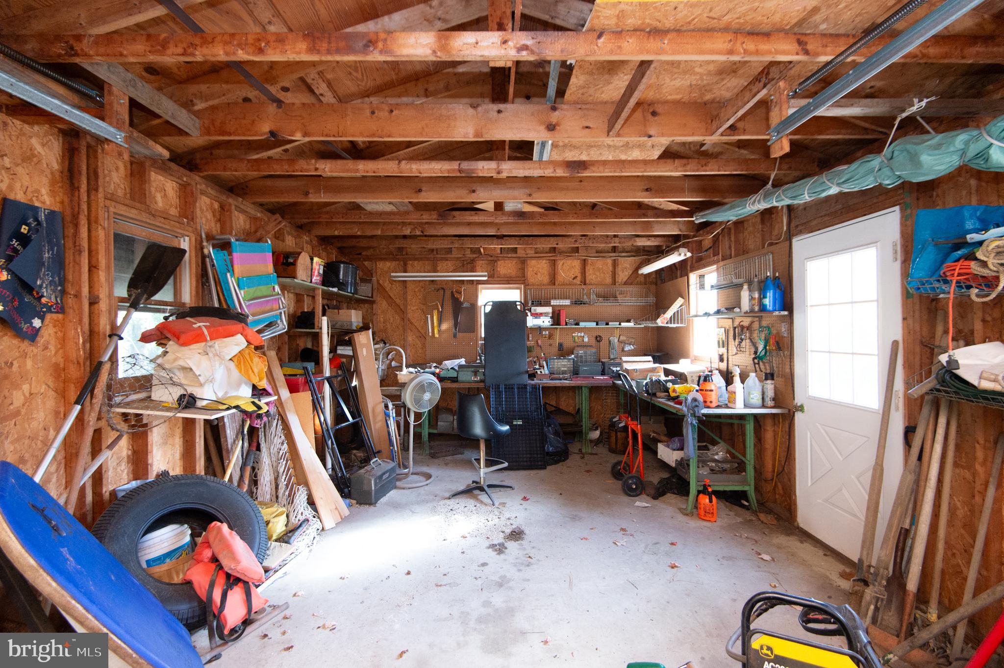 BONNIE BROOK - Residential