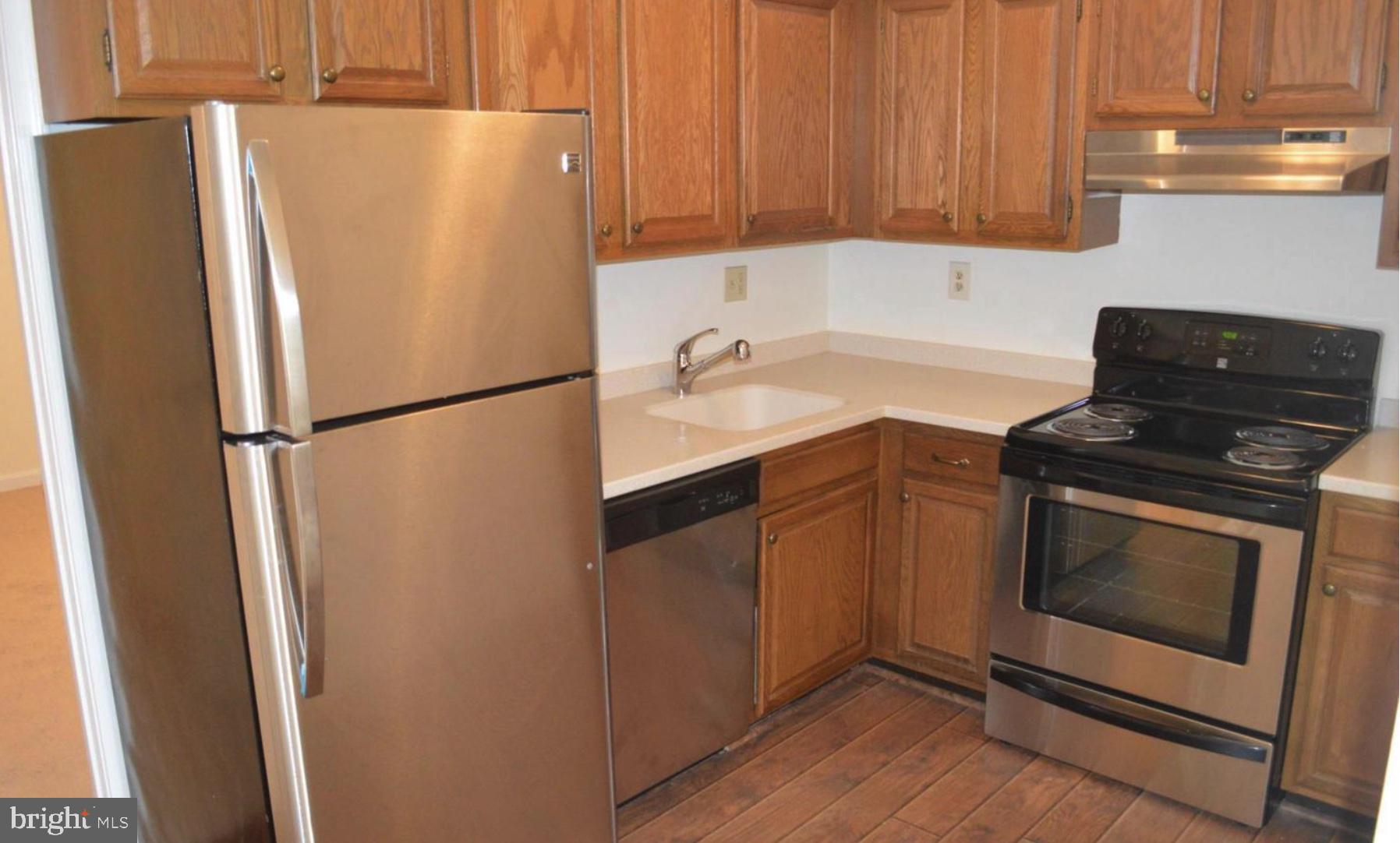 BARTON PLACE - Residential Lease