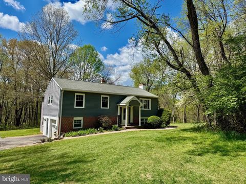 1424 OAKWOOD ROAD COATESVILLE PA 19320