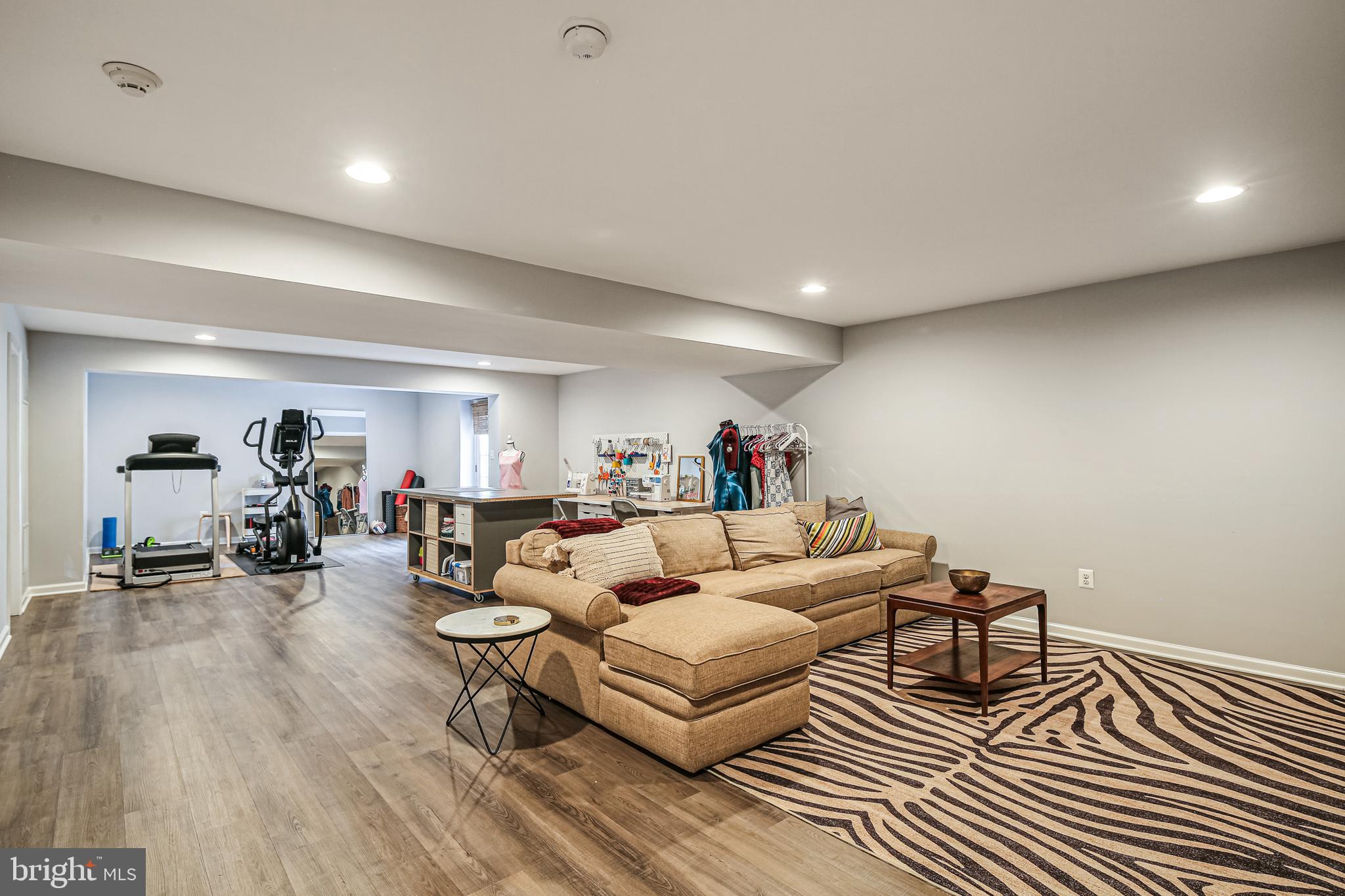 RIVERS EDGE - Residential