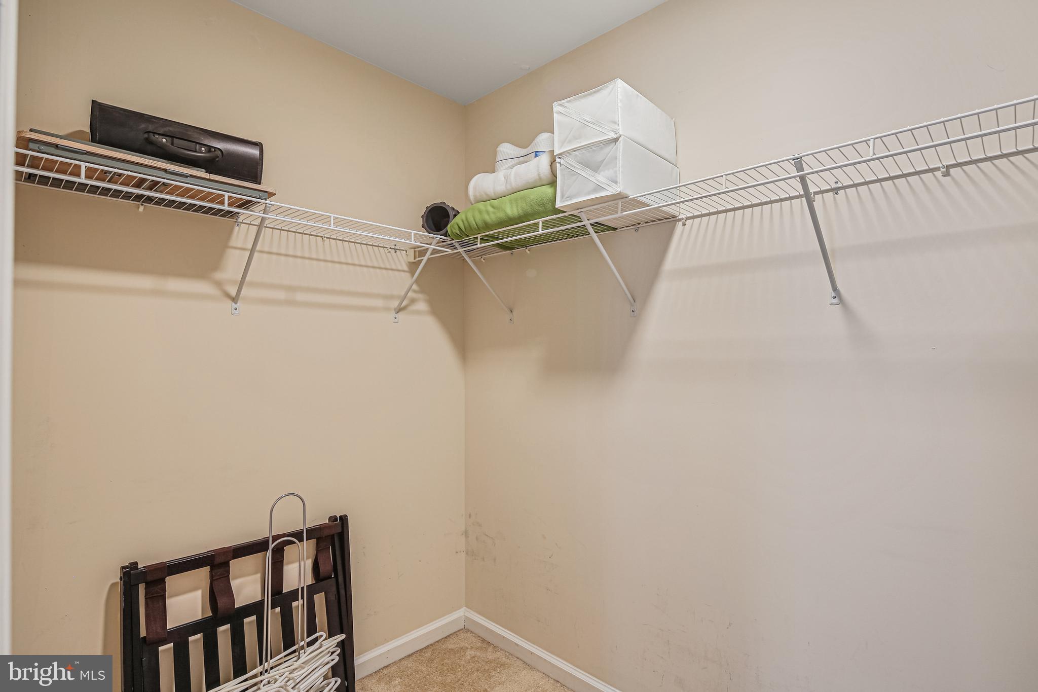 RIVERS EDGE - Residential