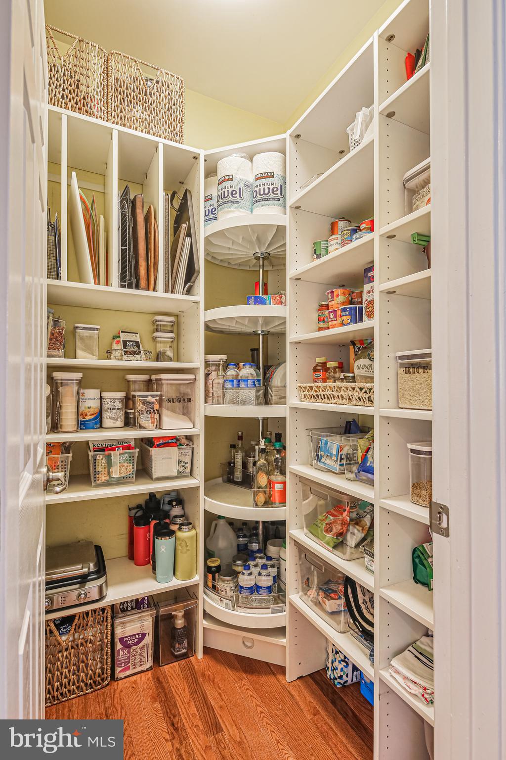 RIVERS EDGE - Residential