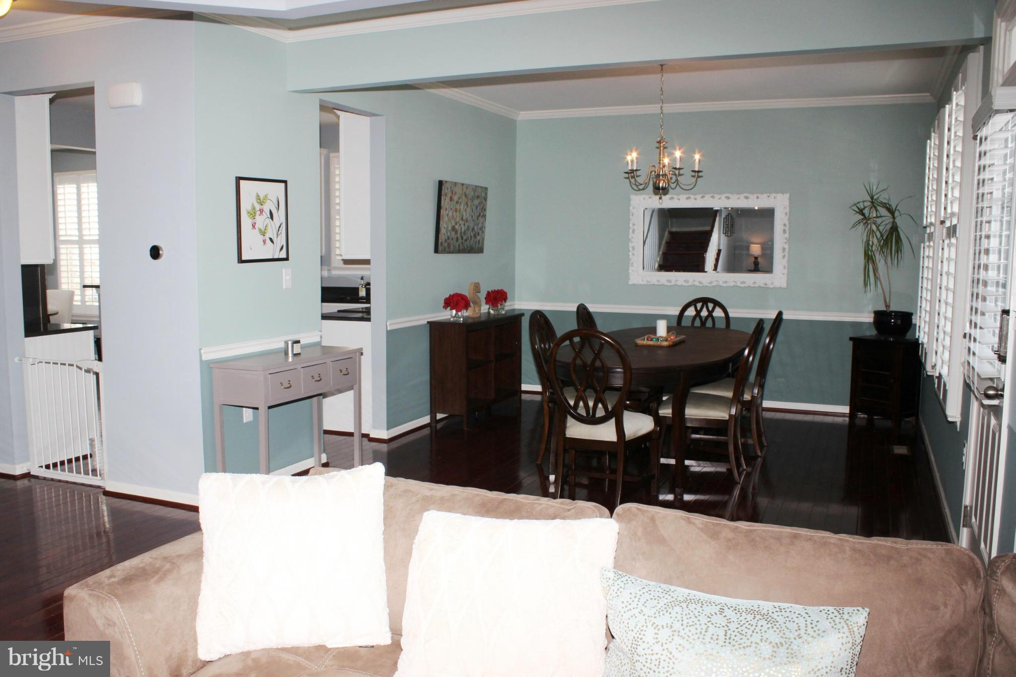 LAKELAND PLACE - Residential