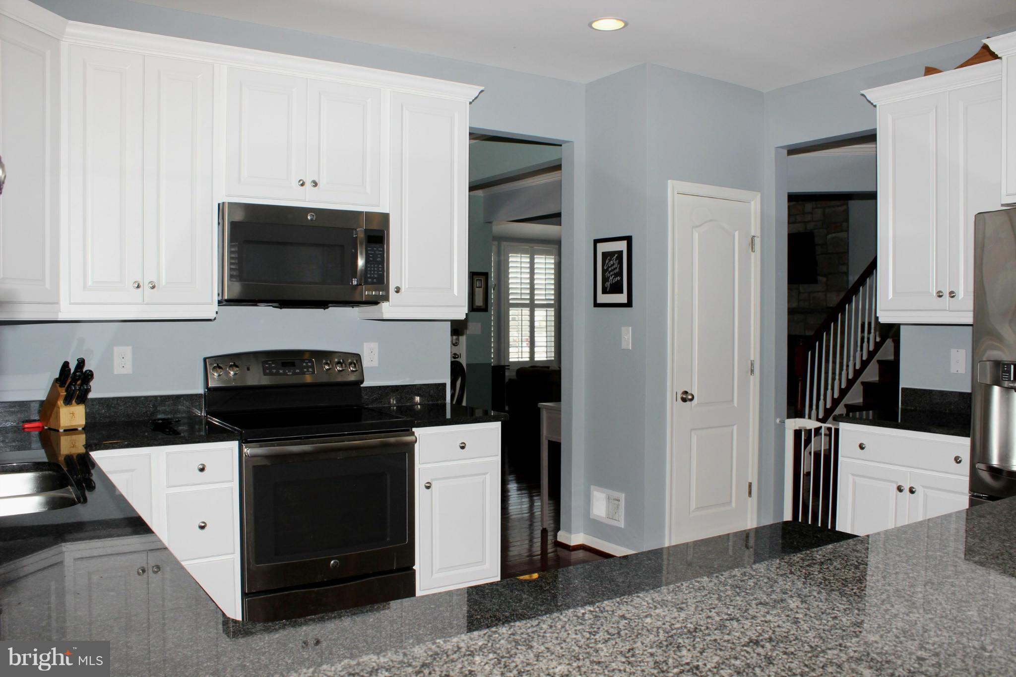 LAKELAND PLACE - Residential