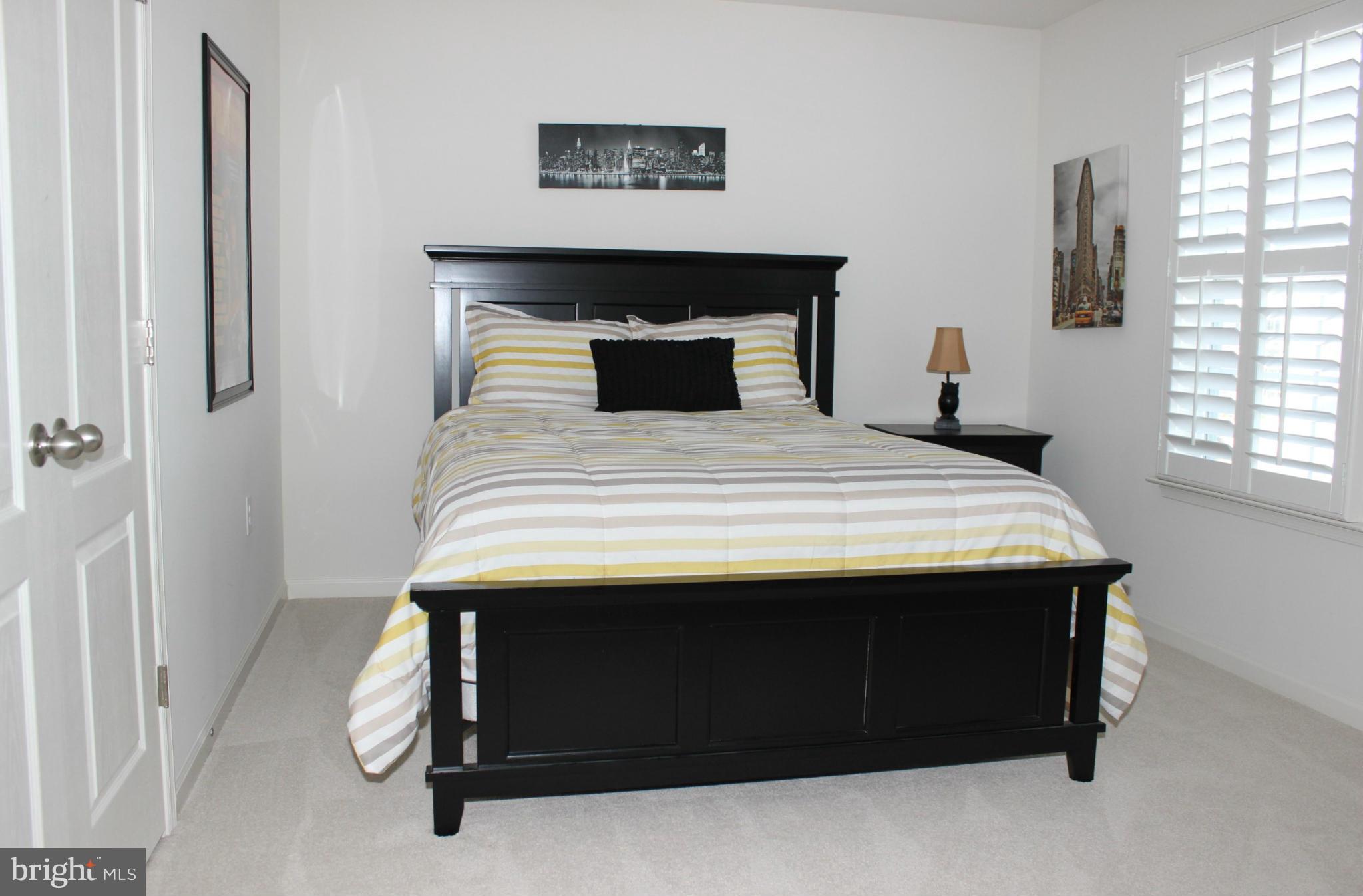 LAKELAND PLACE - Residential