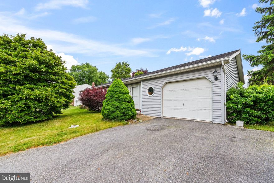 What better way to celebrate Memorial Day Weekend then buying a home!!

This charming home in the heart of Mechanicsburg and Cumberland Valley School District is ready for you! Well maintained that checks the boxes of simplicity and first floor living. 2 Bed, 2 bath, attached garage Ranch/Rambler. Inviting layout and spacious living in a great location. Conveniently located near shopping, dining, parks, and major commuter routes. 

Limited on showing time availability due to occupancy and work from home. Schedule your tour now! 

Open House Saturday May 22nd 12-2pm