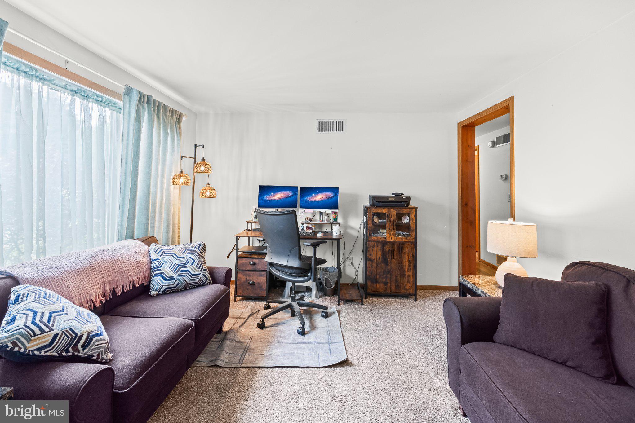 HOLLY ESTATES - Residential