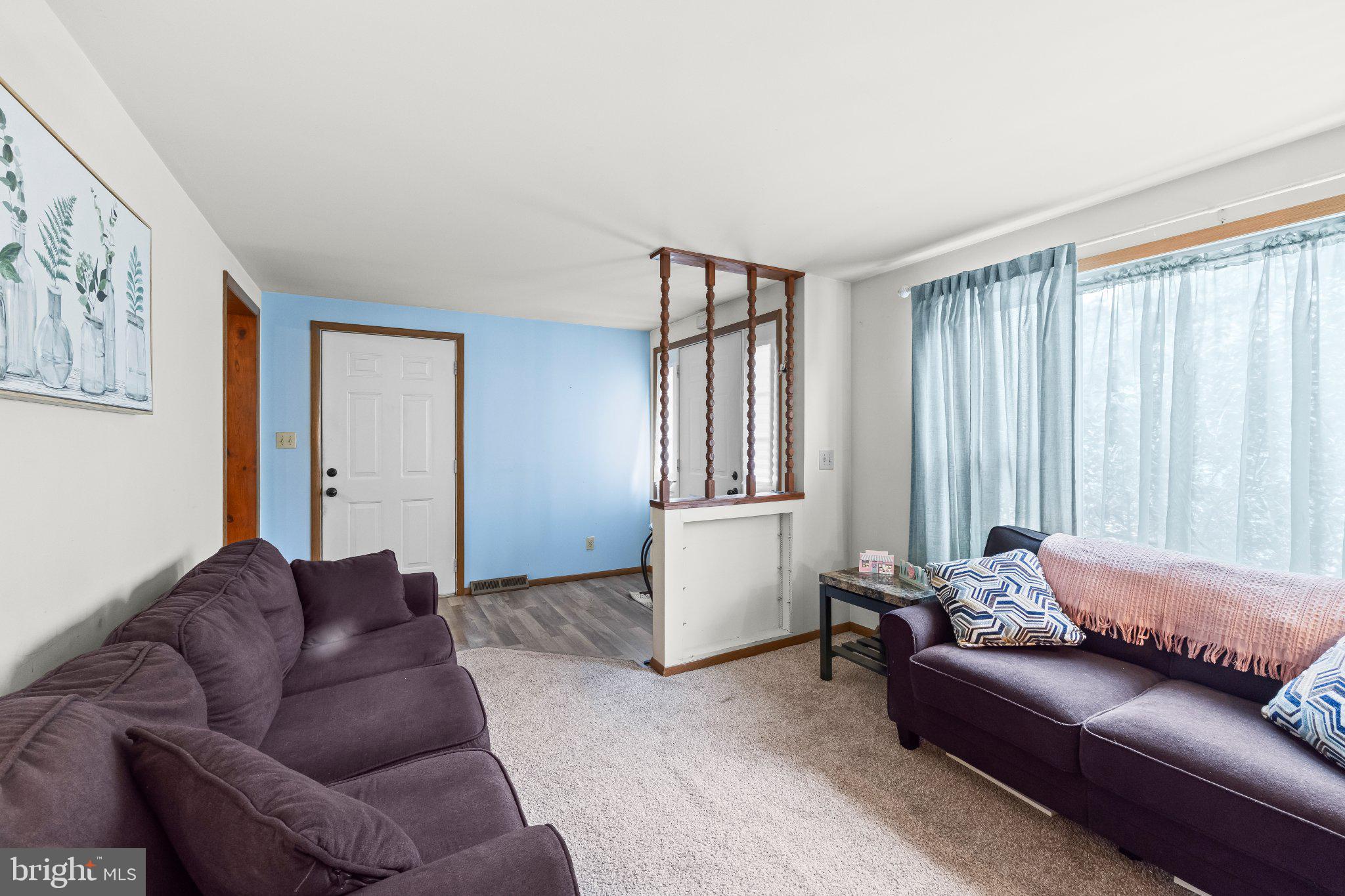 HOLLY ESTATES - Residential