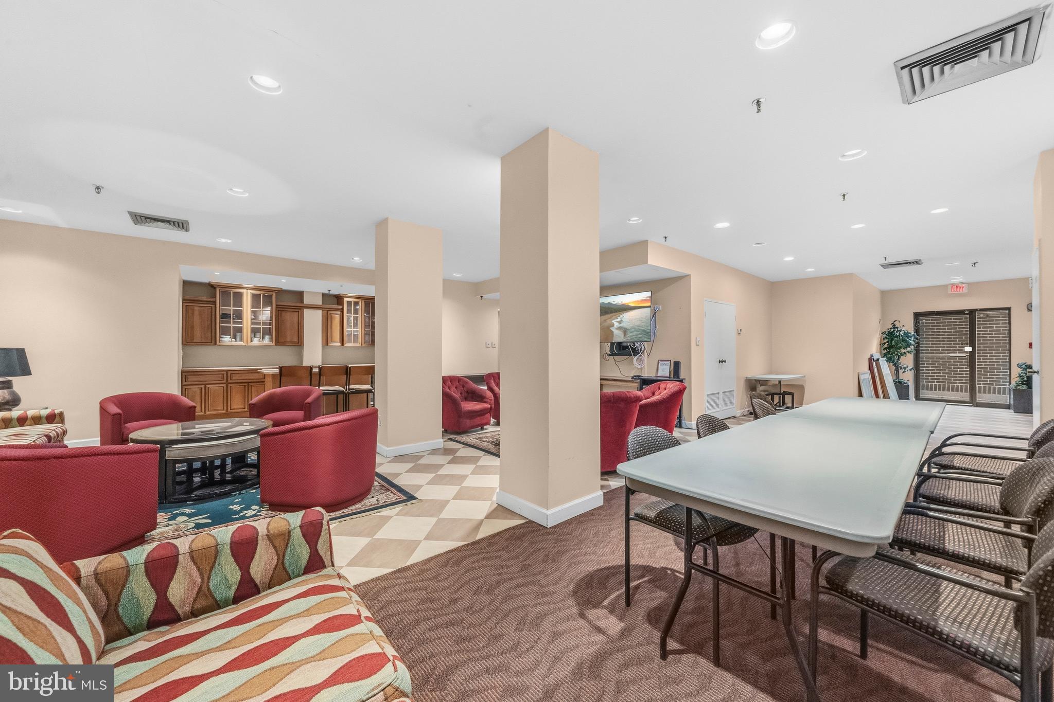 TEMPLETON OF ALEXANDRIA - Residential