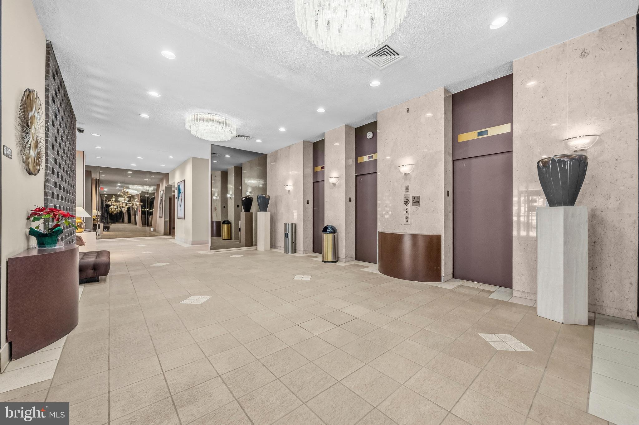 TEMPLETON OF ALEXANDRIA - Residential