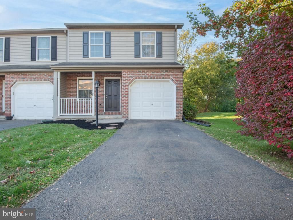 Photo of 263 Meadow Lane, Quarryville, PA 17566 (MLS # PALA2042538)