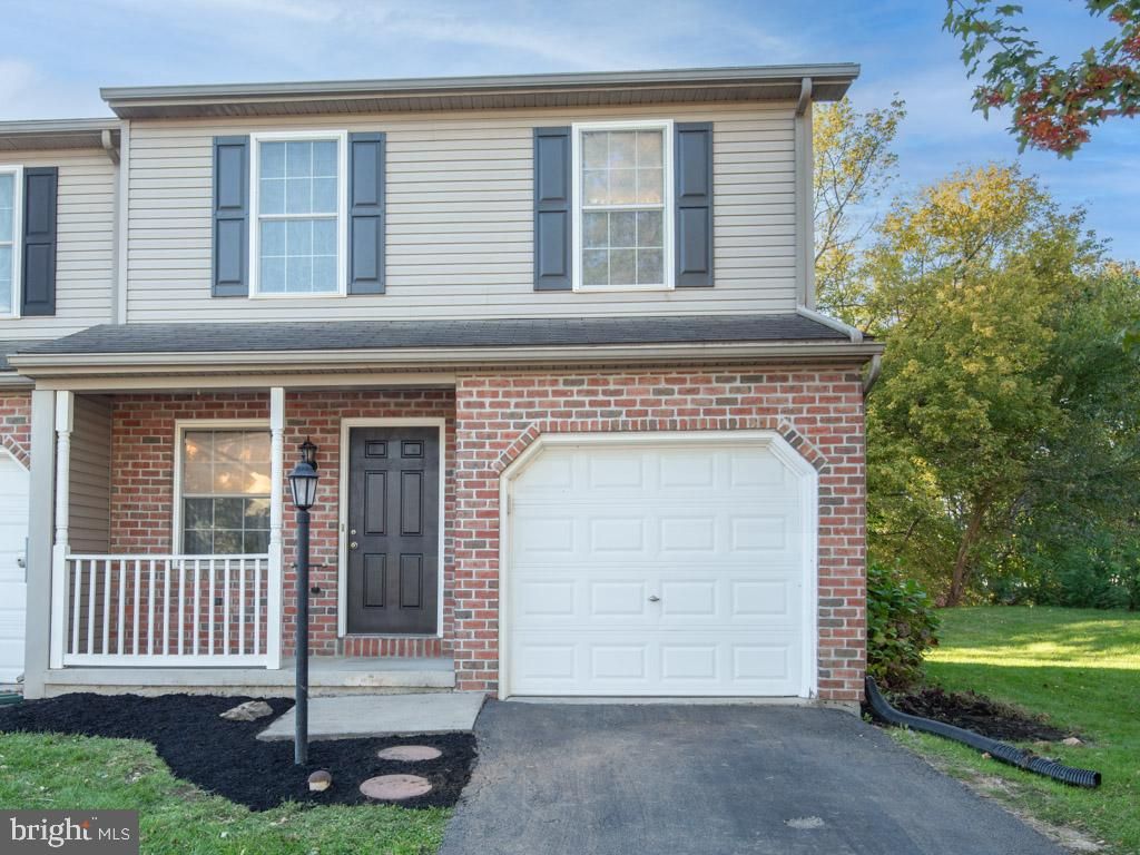 Photo of 263 Meadow Lane, Quarryville, PA 17566 (MLS # PALA2042538)