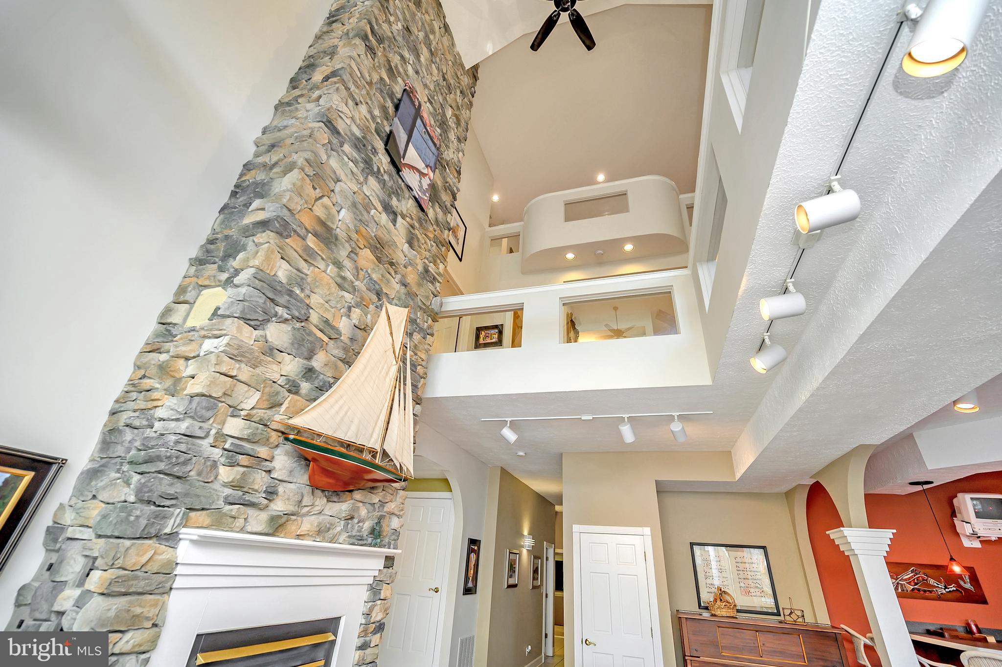 LAKE OF THE WOODS - Residential