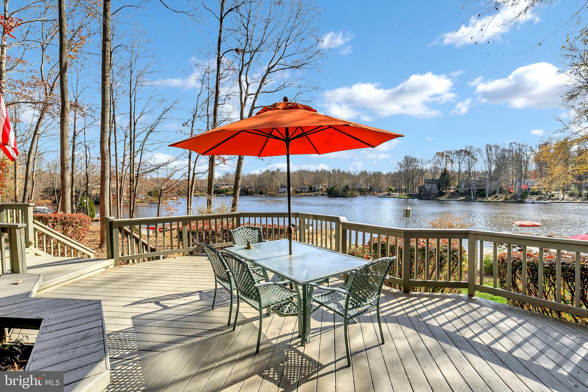 LAKE OF THE WOODS - Residential