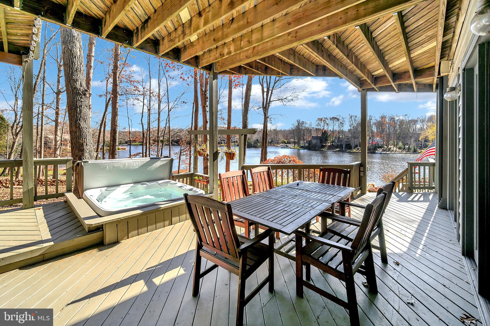 LAKE OF THE WOODS - Residential