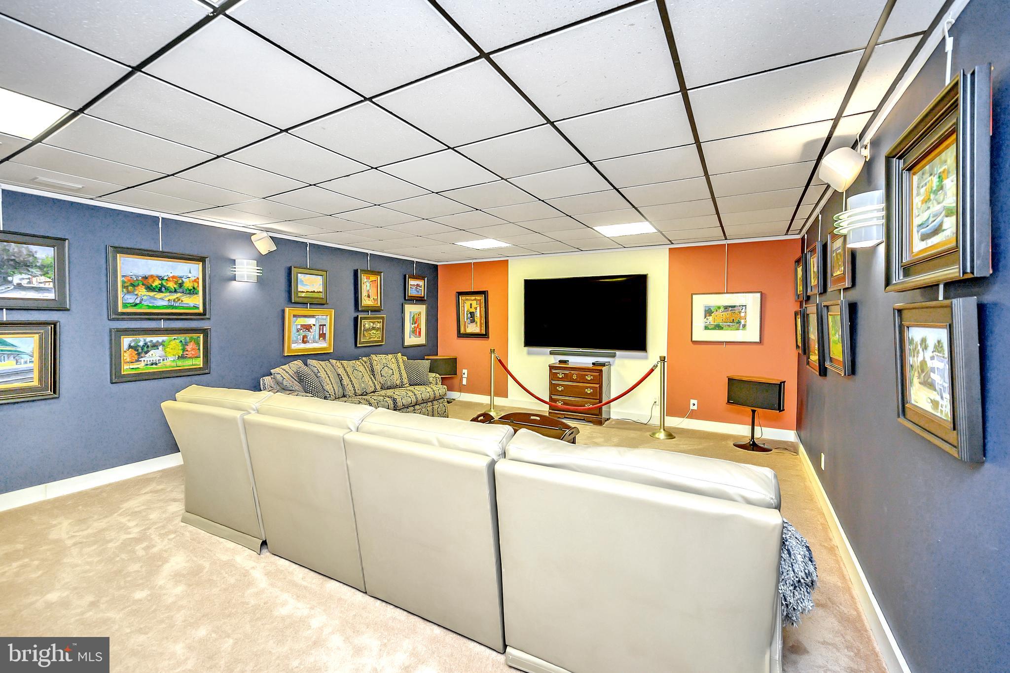 LAKE OF THE WOODS - Residential