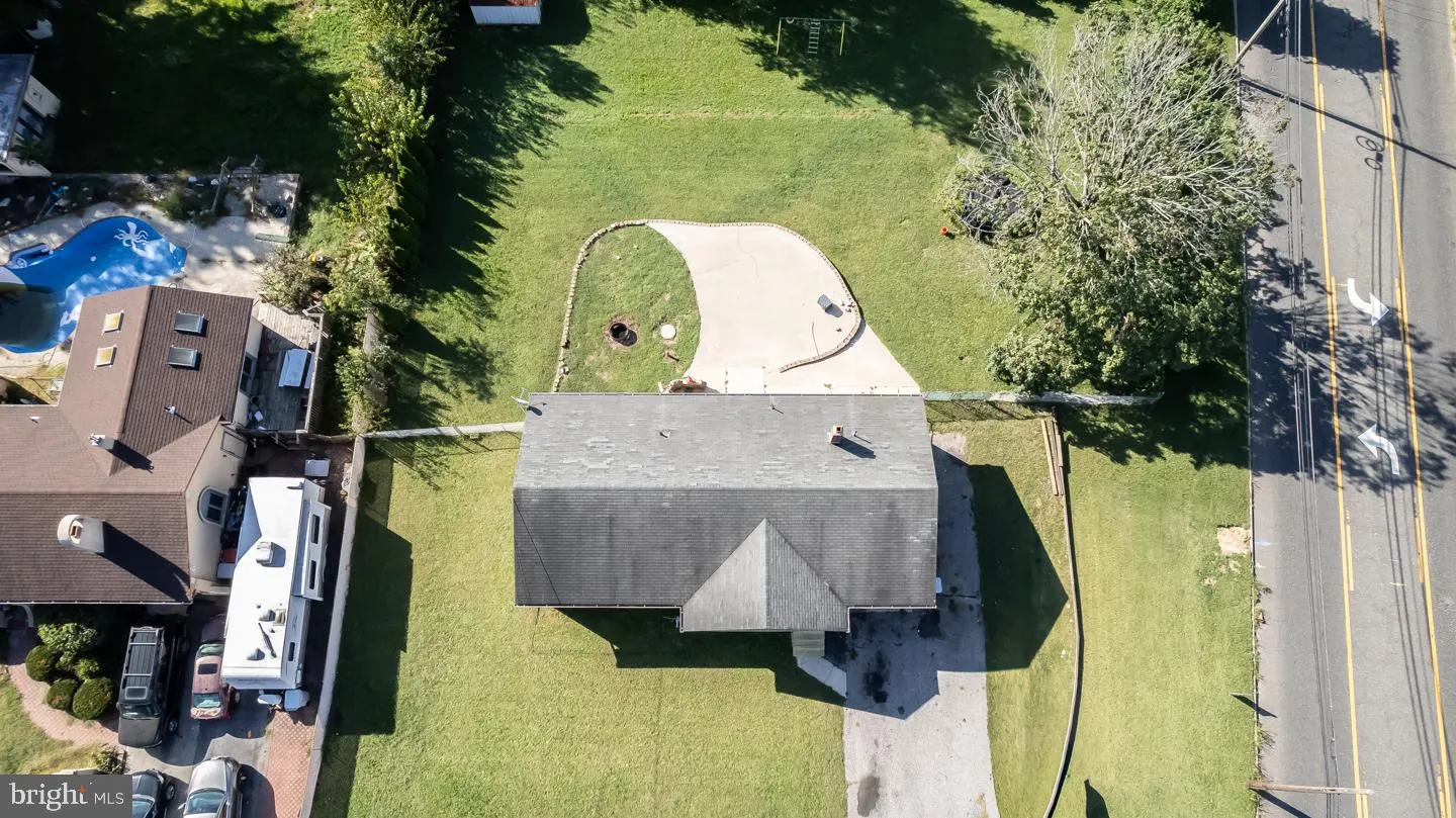 Vineland, New Jersey 08361, United States, 3 Bedrooms Bedrooms, ,2 BathroomsBathrooms,Residential,Pending,221337