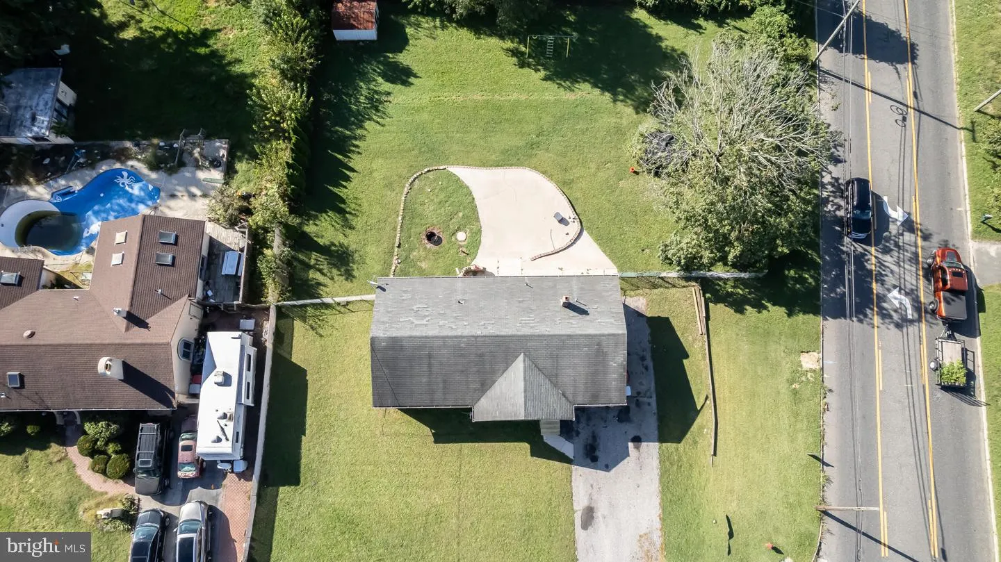 Vineland, New Jersey 08361, United States, 3 Bedrooms Bedrooms, ,2 BathroomsBathrooms,Residential,Pending,221337