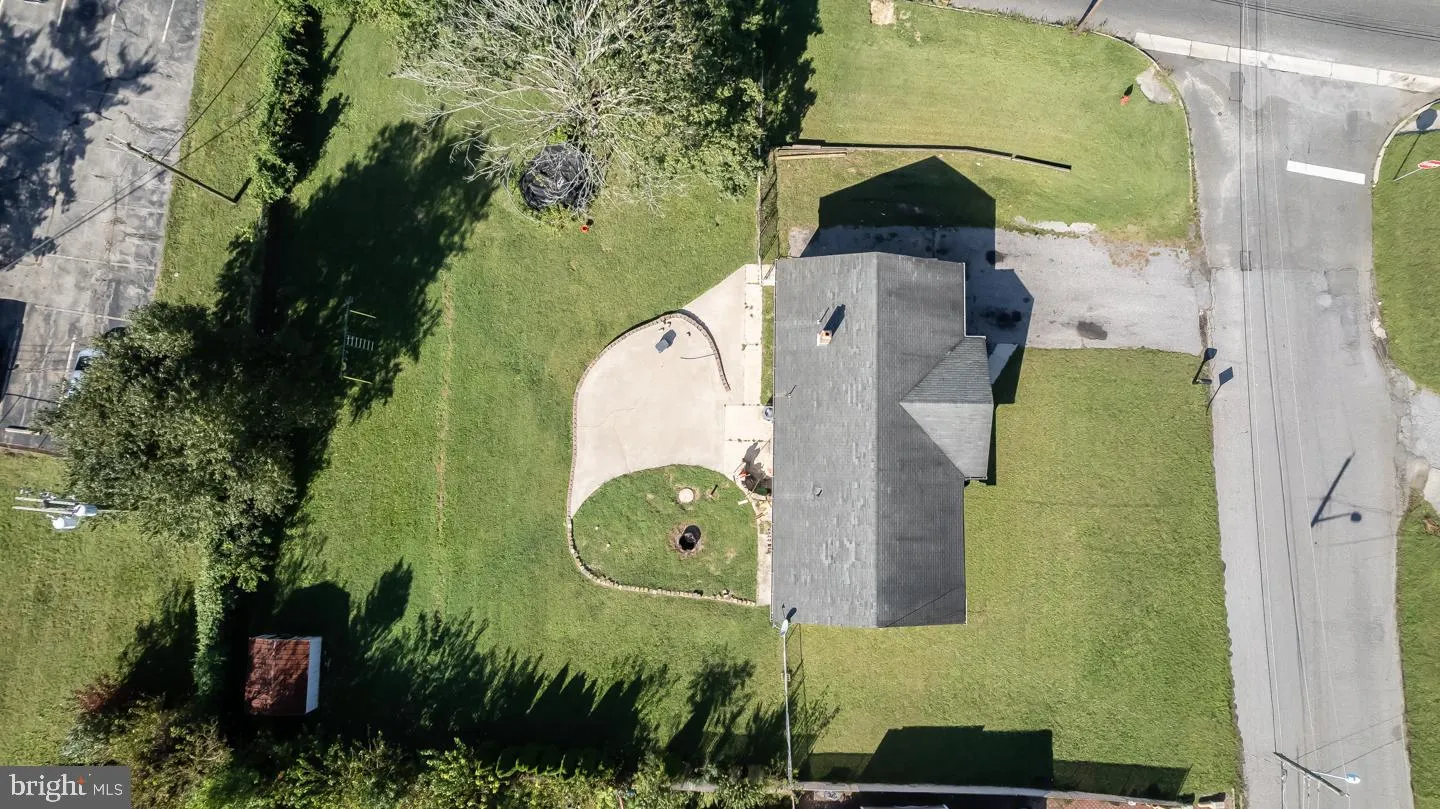 Vineland, New Jersey 08361, United States, 3 Bedrooms Bedrooms, ,2 BathroomsBathrooms,Residential,Pending,221337