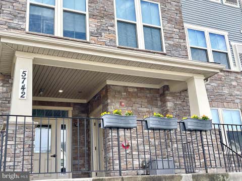 Homes For Rent - 5742 Meadowood Street #202<br/> NEW MARKET, MD 21774