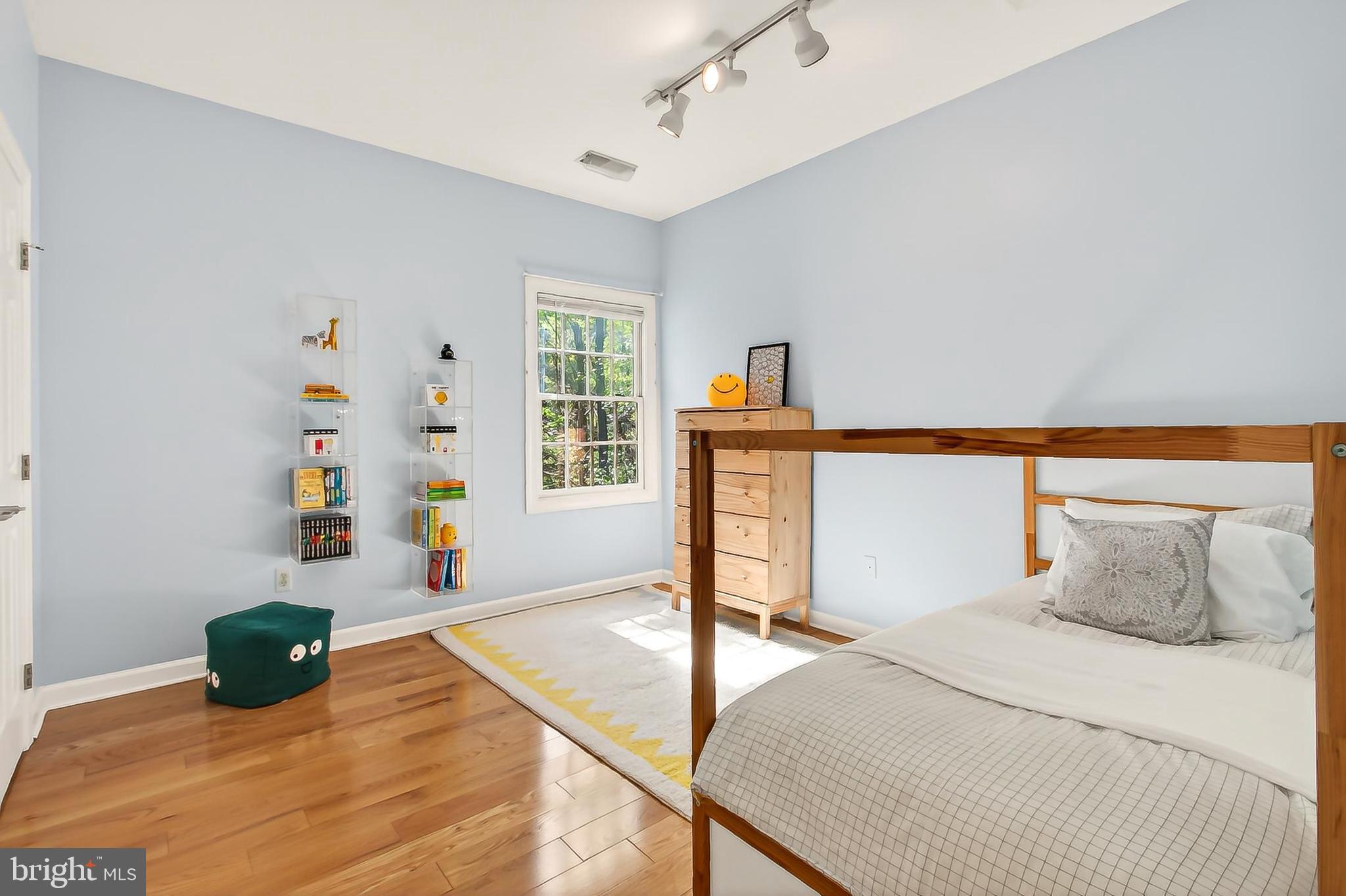 FOULGER AND BOLDOG - Residential