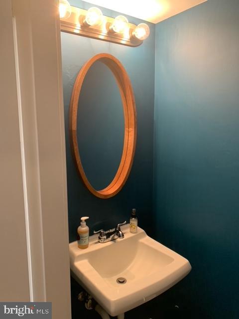 RESTON - Residential Lease