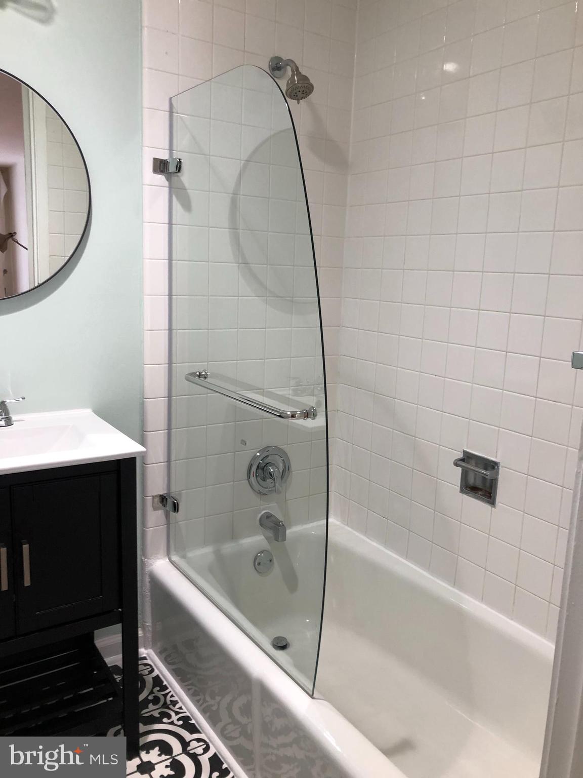 RESTON - Residential Lease