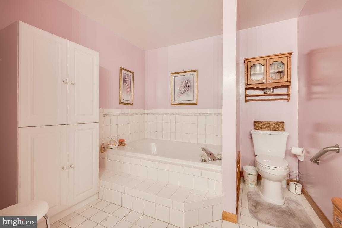 GALLANT GREEN WOODS SUB - Residential