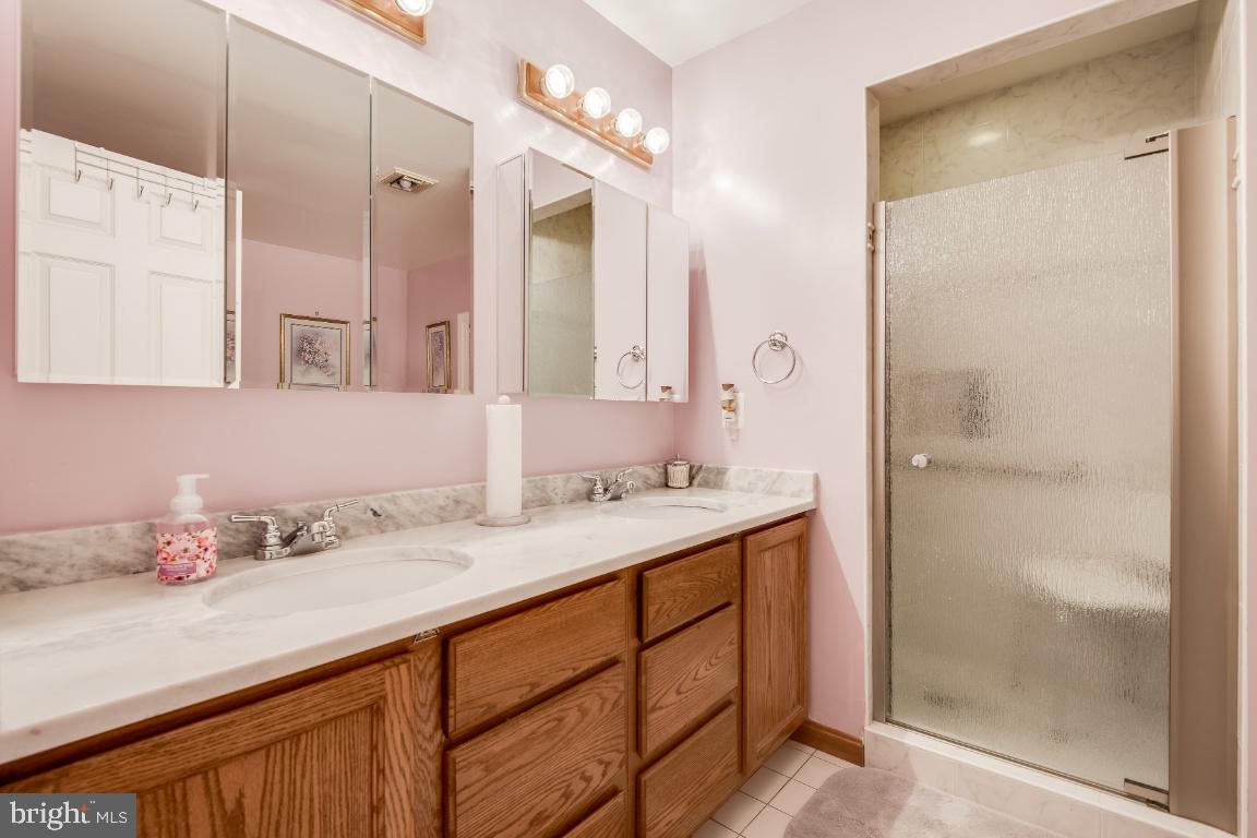 GALLANT GREEN WOODS SUB - Residential