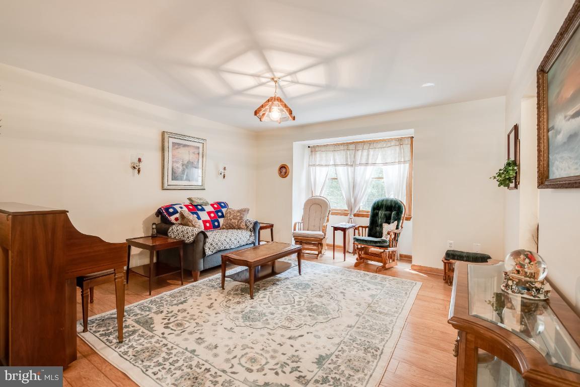 GALLANT GREEN WOODS SUB - Residential