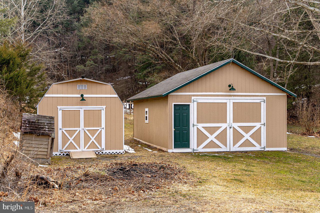 NONE-UNRESTRICTED - Residential