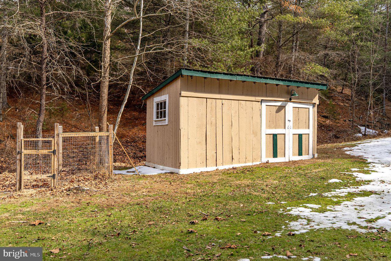 NONE-UNRESTRICTED - Residential