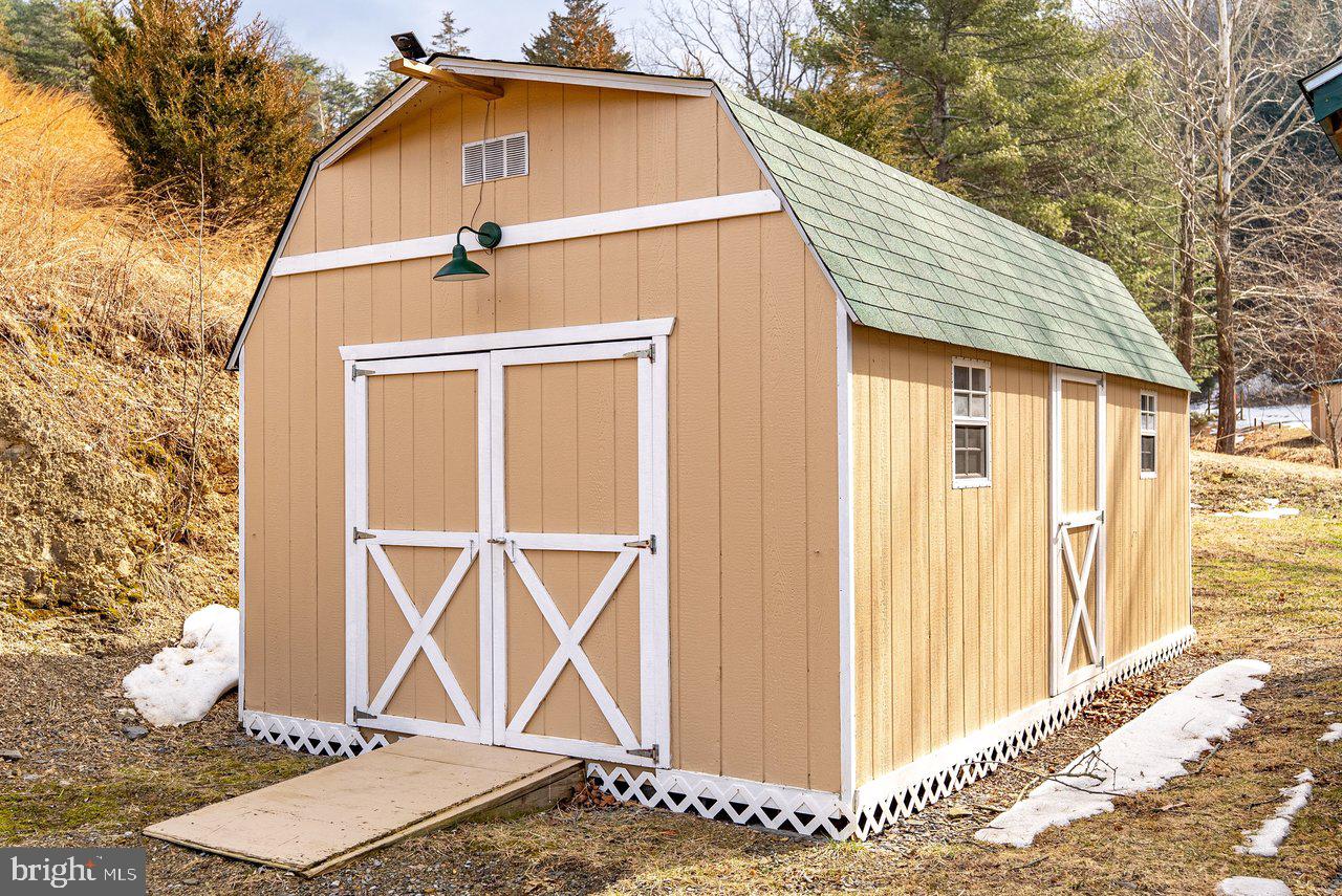 NONE-UNRESTRICTED - Residential