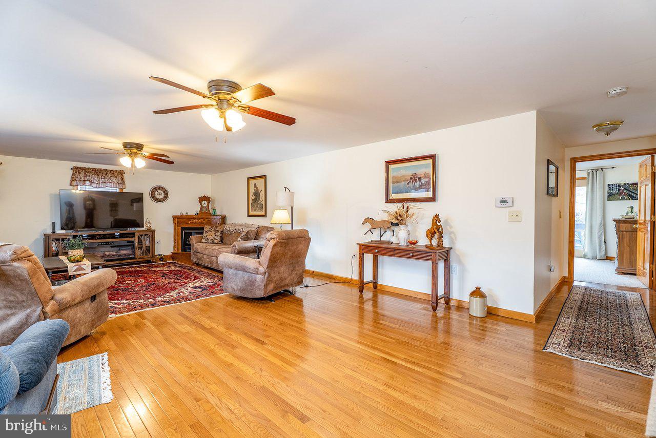 NONE-UNRESTRICTED - Residential