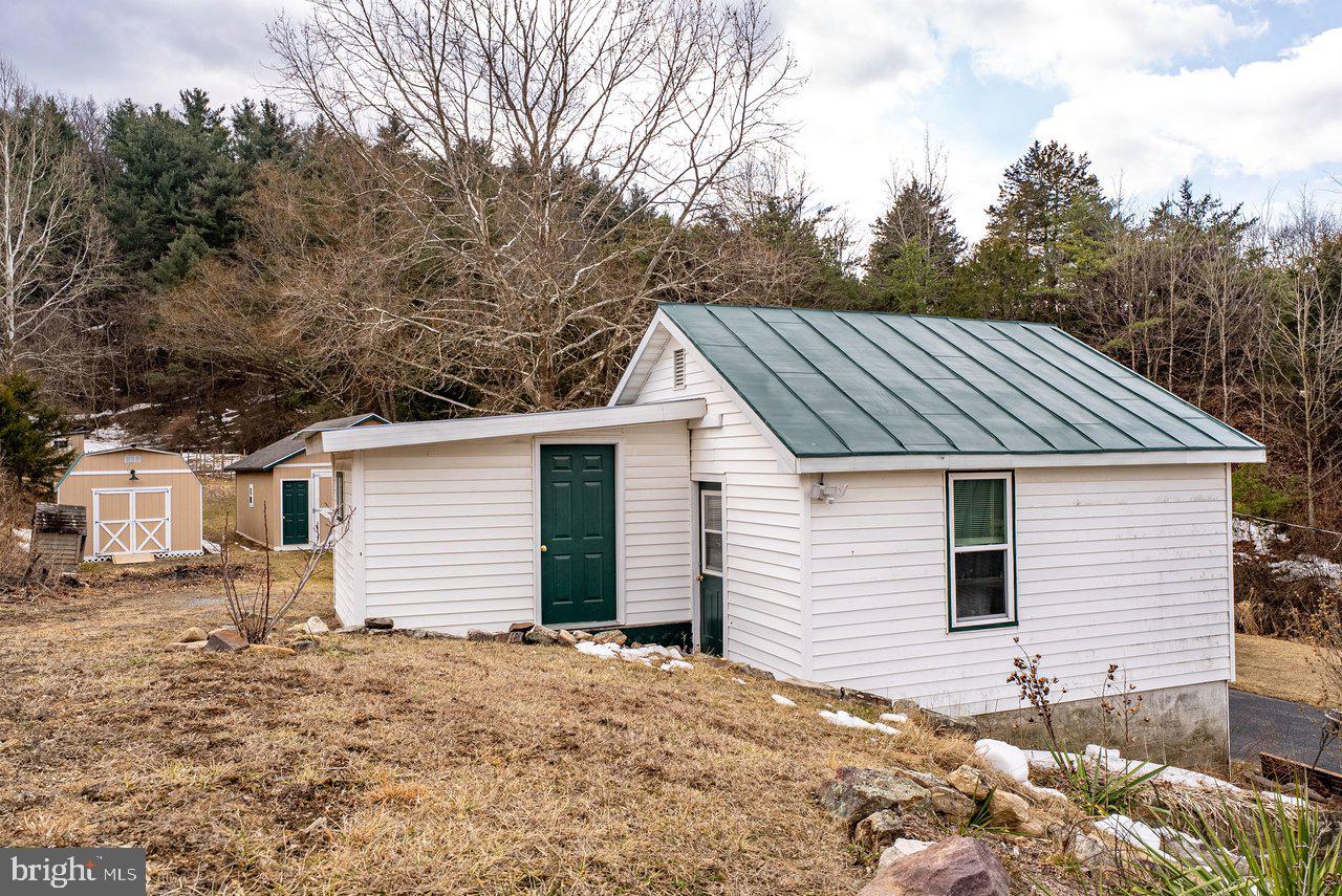 NONE-UNRESTRICTED - Residential